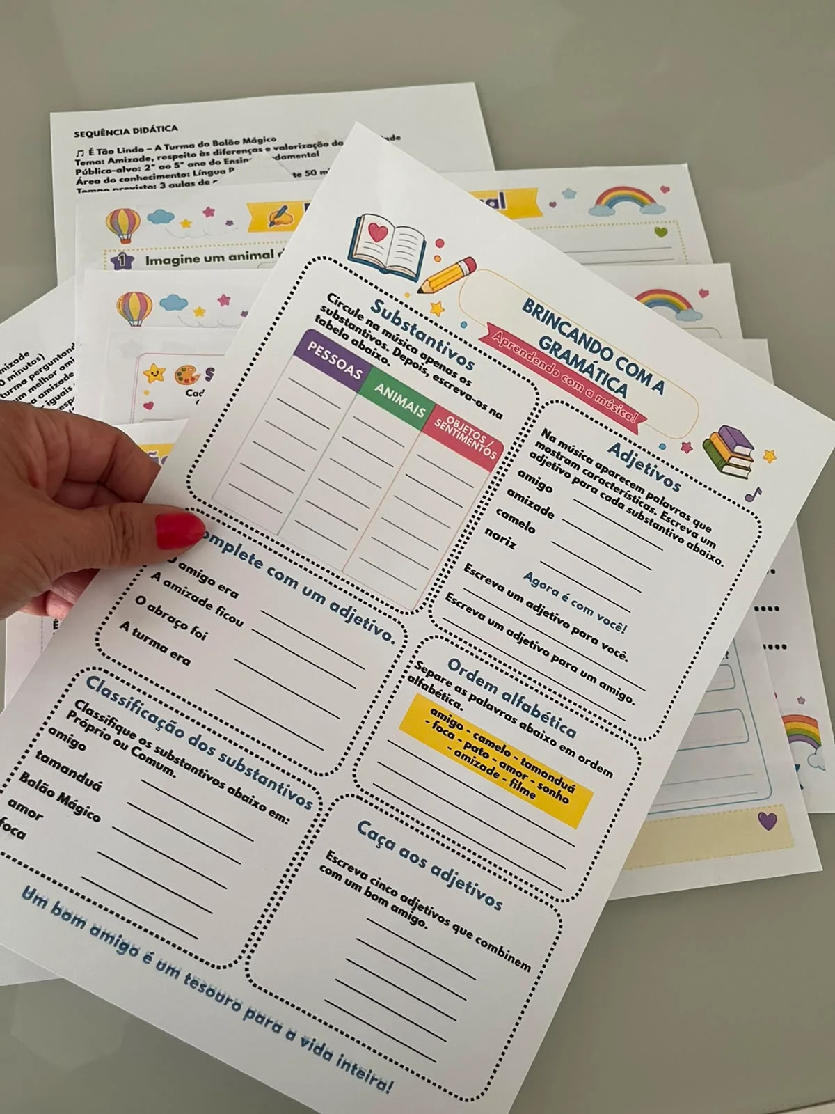 Sequência Didática: É Tão Lindo — Amizade e Diversidade! 🎶 — amostra 1: Professora, que tal trabalhar amizade, respeito às…