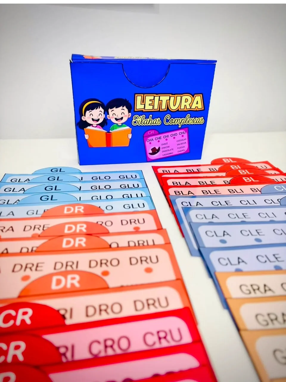 Sílabas Complexas 1º e 2º Ano. Fichas de Leitura — amostra 1: 80 fichas de leitura com sílabas complexas, palavras e frases… Sílabas Complexas 1º e 2º Ano. Fichas de Leitura — amostra 1: 80 fichas de leitura com sílabas complexas, palavras e frases…