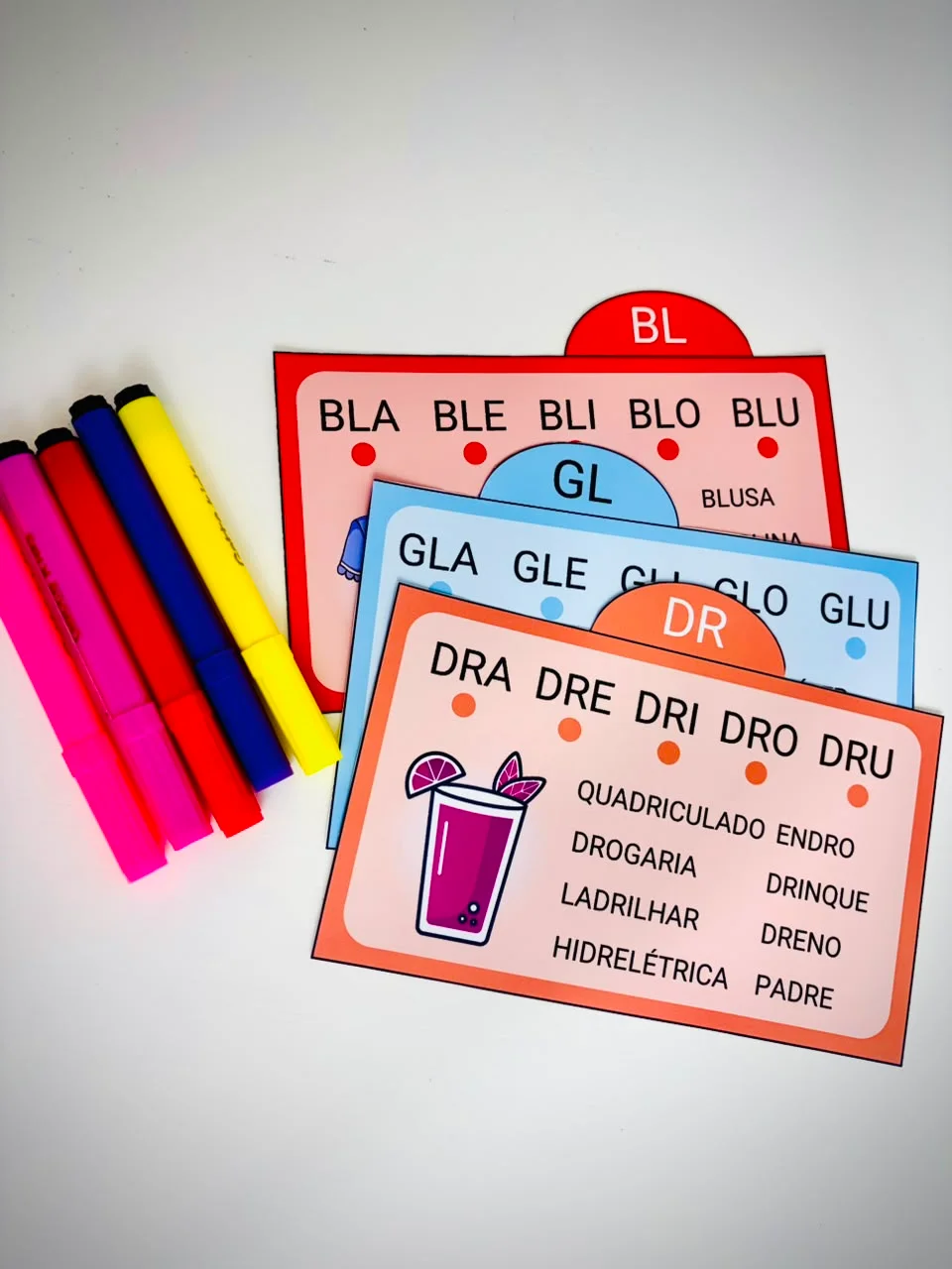 Sílabas Complexas 1º e 2º Ano. Fichas de Leitura — amostra 5: 80 fichas de leitura com sílabas complexas, palavras e frases… Sílabas Complexas 1º e 2º Ano. Fichas de Leitura — amostra 5: 80 fichas de leitura com sílabas complexas, palavras e frases…