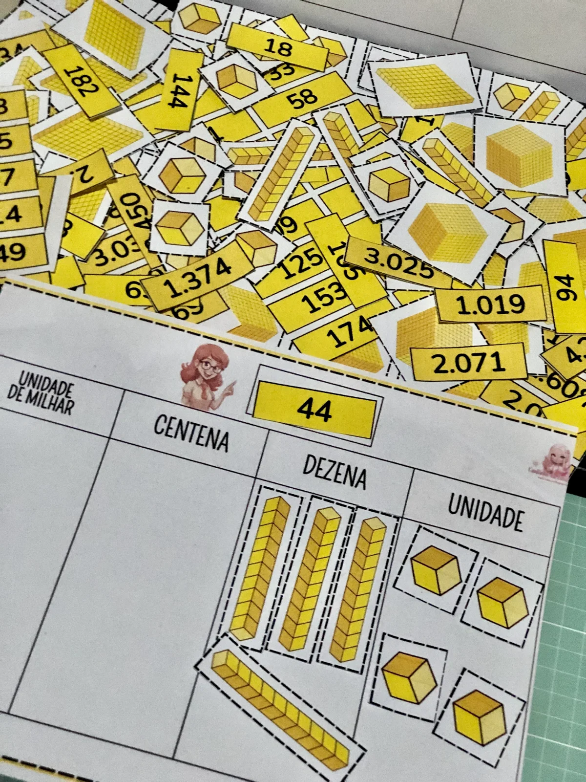 Sistema de Numeração Decimal com Material Dourado — amostra 5: Torne o aprendizado da Matemática mais visual, concreto e…