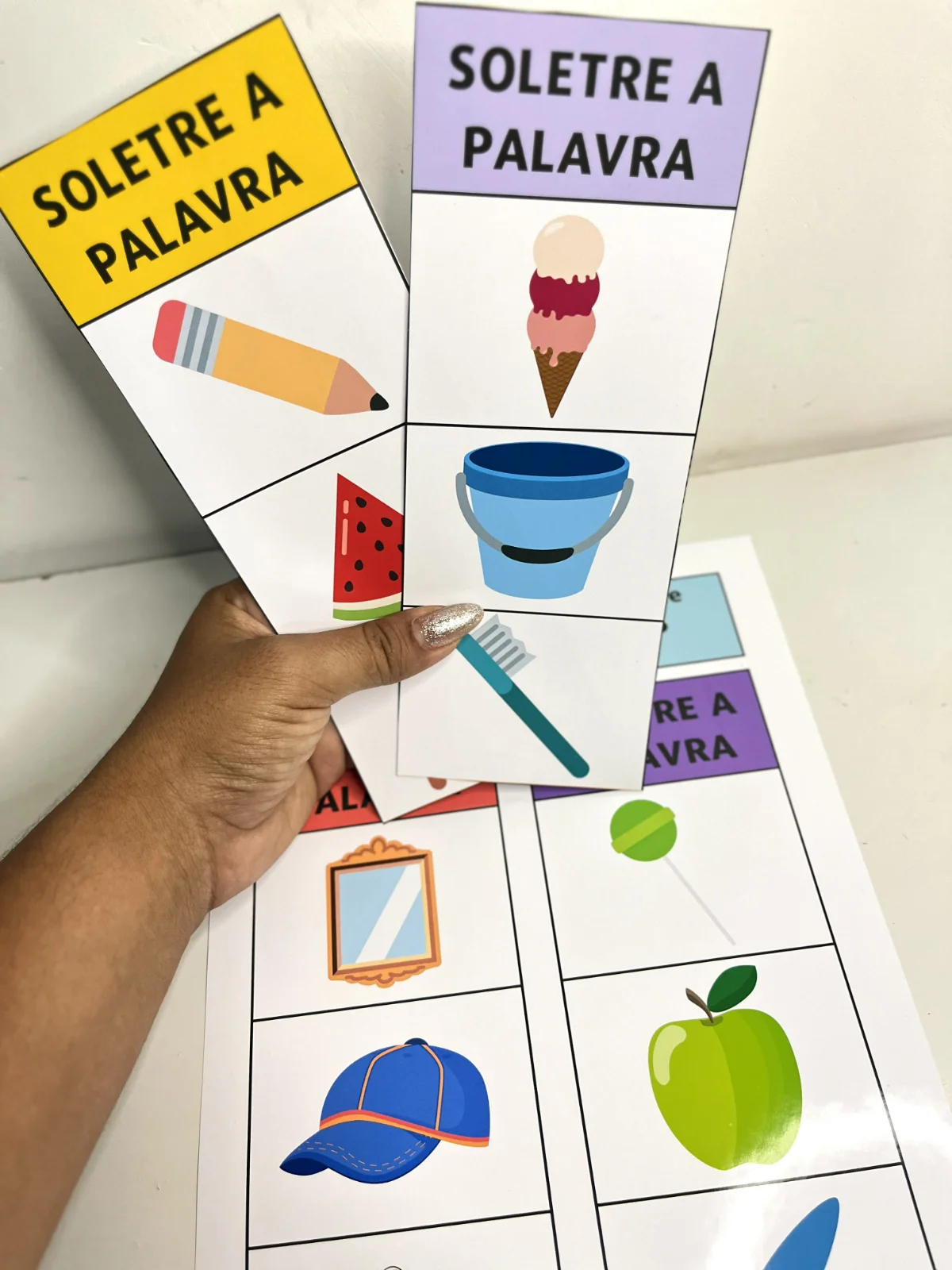 Soletre a Palavra com Imagens: Jogo Visual em PDF — capa do material