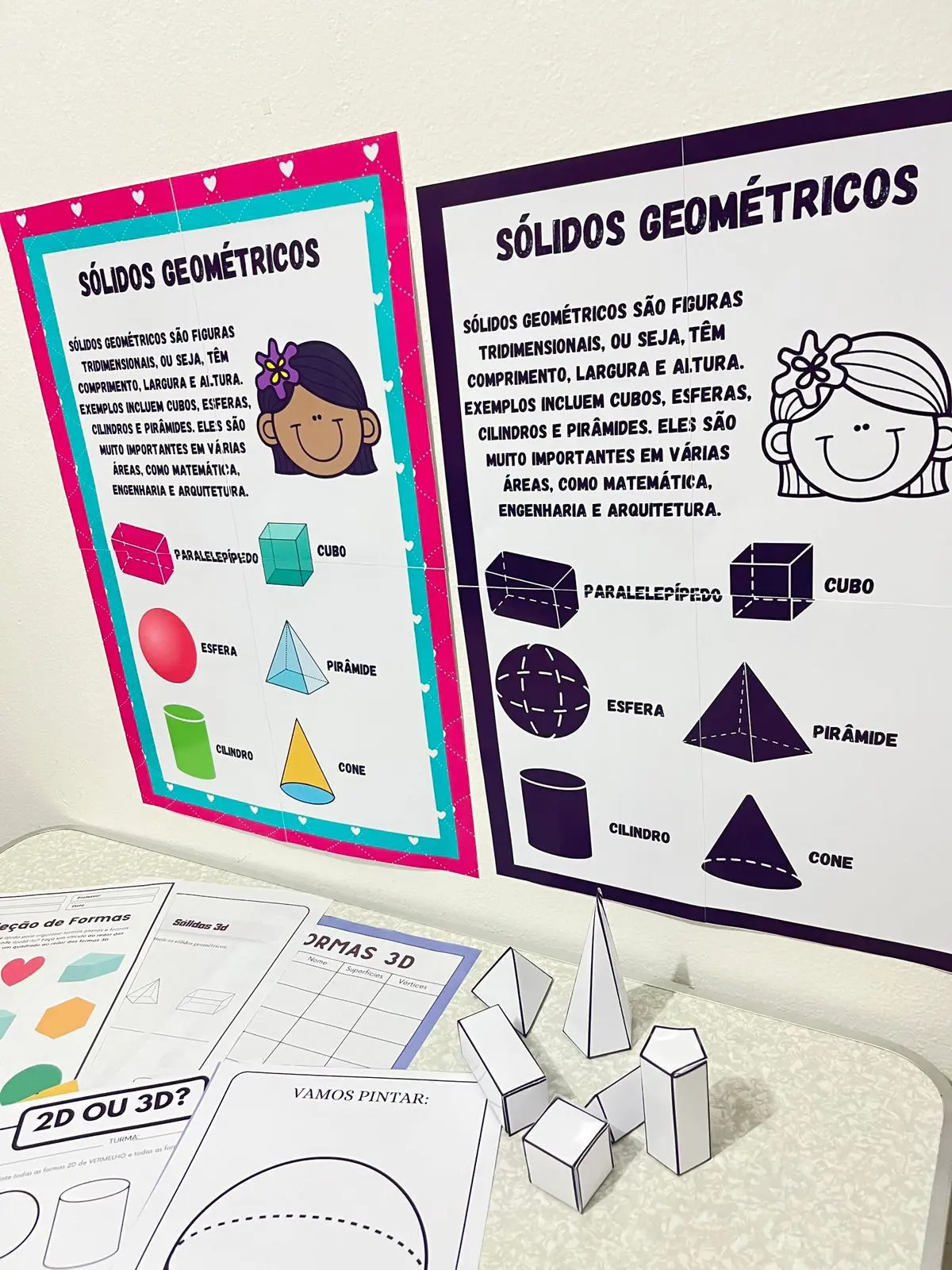 Sólidos Geométricos: Atividades e Formas para montar — amostra 6: Material com atividades sobre sólidos geométricos, formas…