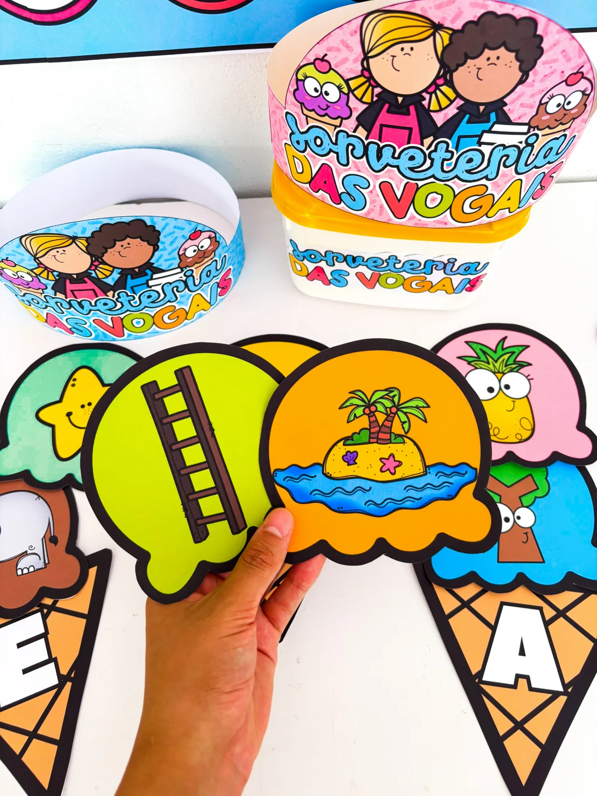 SORVETERIA DAS VOGAIS – Material Pedagógico — amostra 6: Ensinar vogais pode ser leve, lúdico e inesquecível