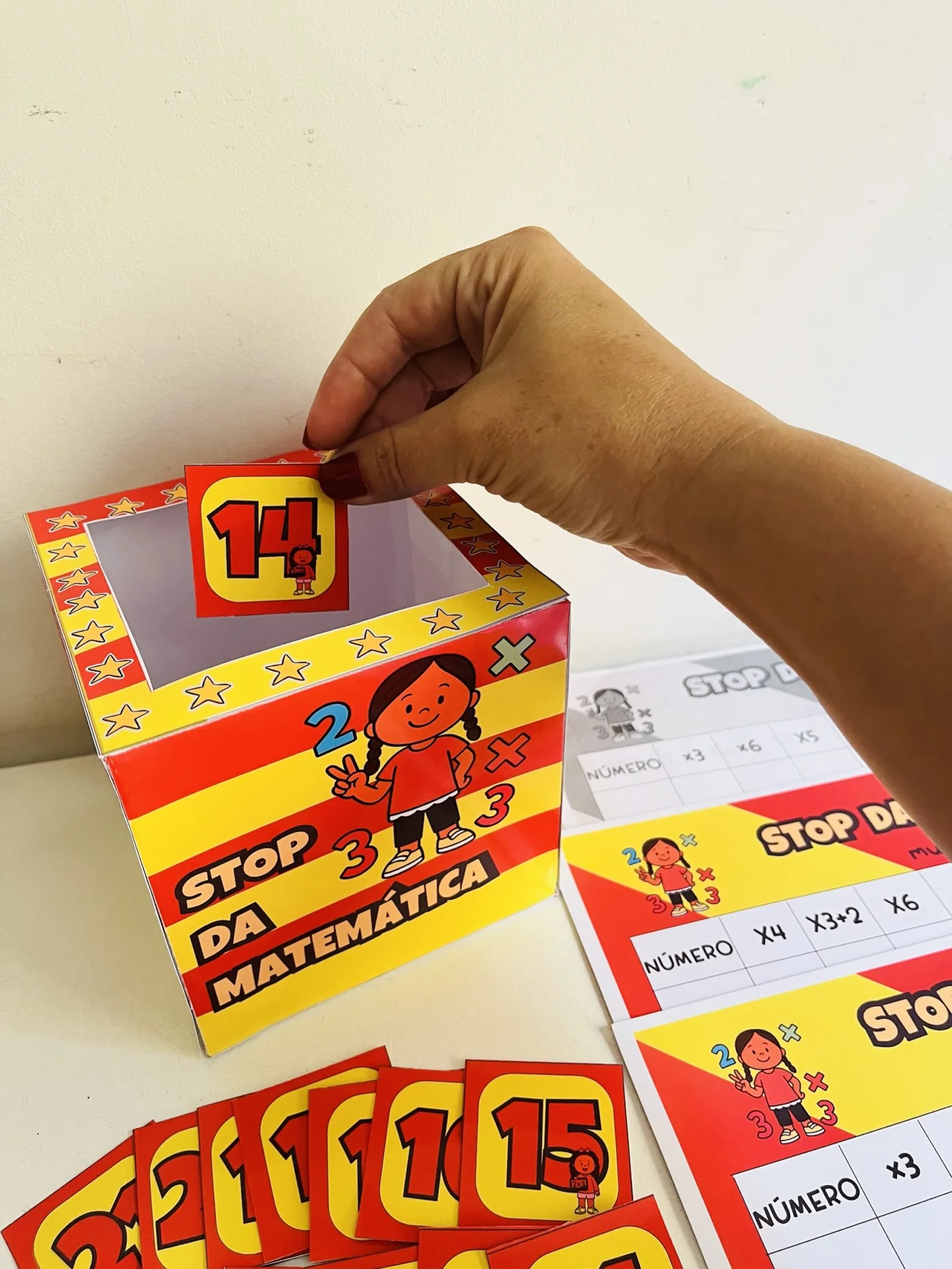 Stop da matemática multiplicação — amostra 1: *Stop da matemática multiplicação* Divirta-se aprendendo com o “Stop da…