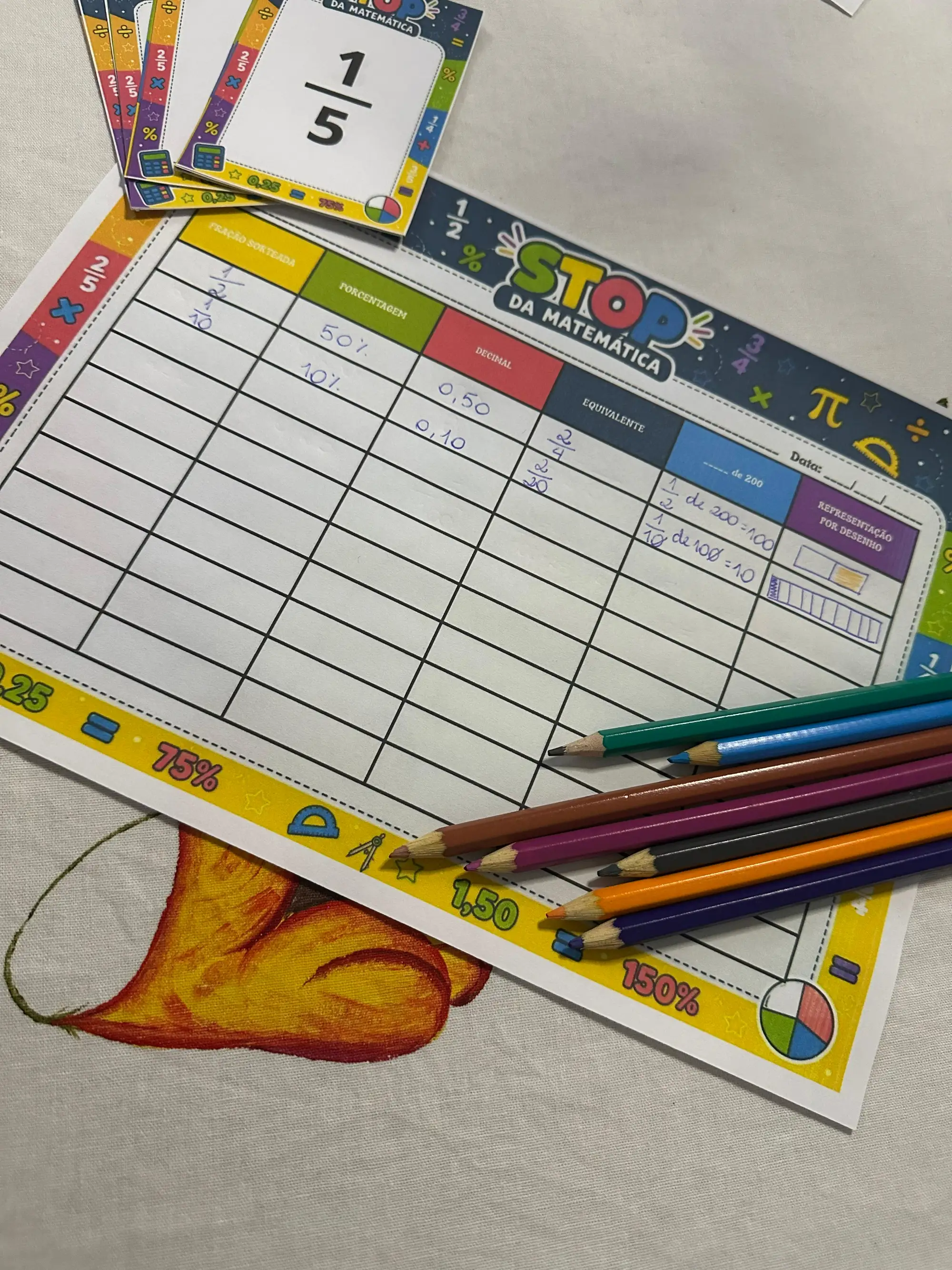 STOP Matemático | Jogo de Frações, Decimais e Porcentagens – 5º Ano — amostra 4: DESCRIÇÃO BREVE Transforme a revisão de… STOP Matemático | Jogo de Frações, Decimais e Porcentagens – 5º Ano — amostra 4: DESCRIÇÃO BREVE Transforme a revisão de…