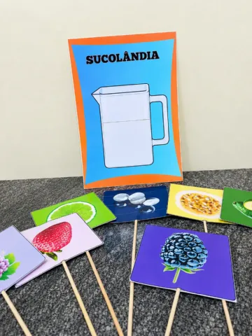 Sucolândia - RECURSO INTERATIVO DE RIMAS — amostra 4: O Sucolândia é um recurso lúdico e interativo para estimular a… Sucolândia - RECURSO INTERATIVO DE RIMAS — amostra 4: O Sucolândia é um recurso lúdico e interativo para estimular a…