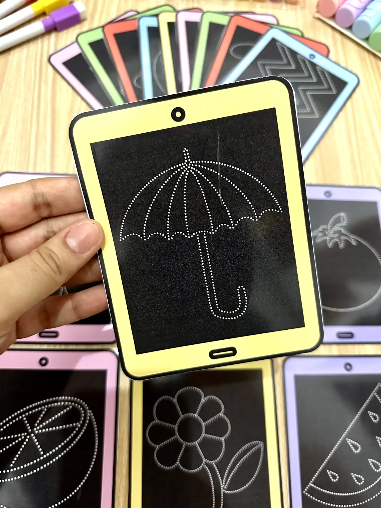 Tablet da Coordenação motora fina lúdico — amostra 1: Sobre o Tablet da Coordenação motora fina lúdico