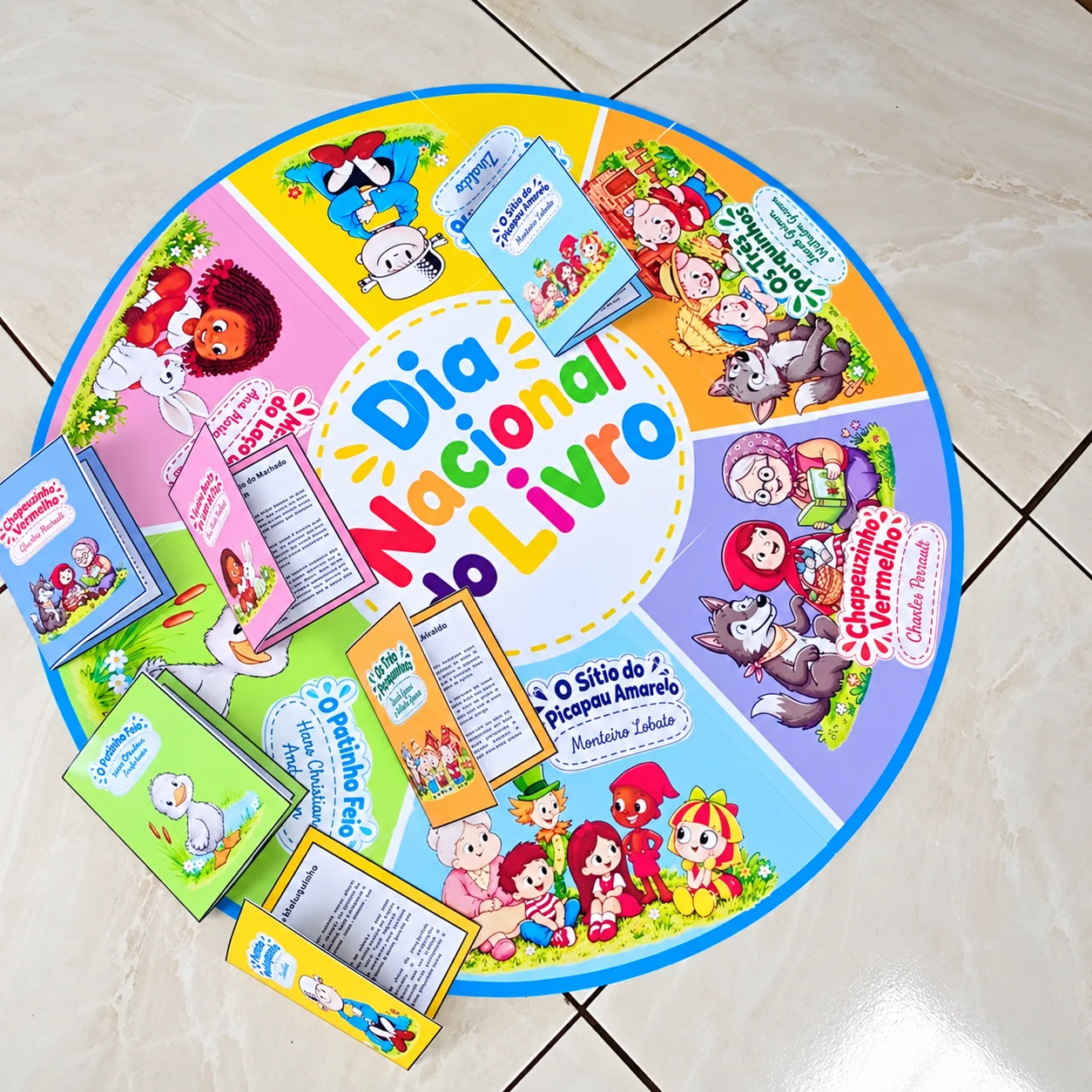 Tapete Dia Nacional do Livro: Atividade de Leitura Infantil — amostra 2: Kit "Tapete Dia Nacional do Livro" com painel…