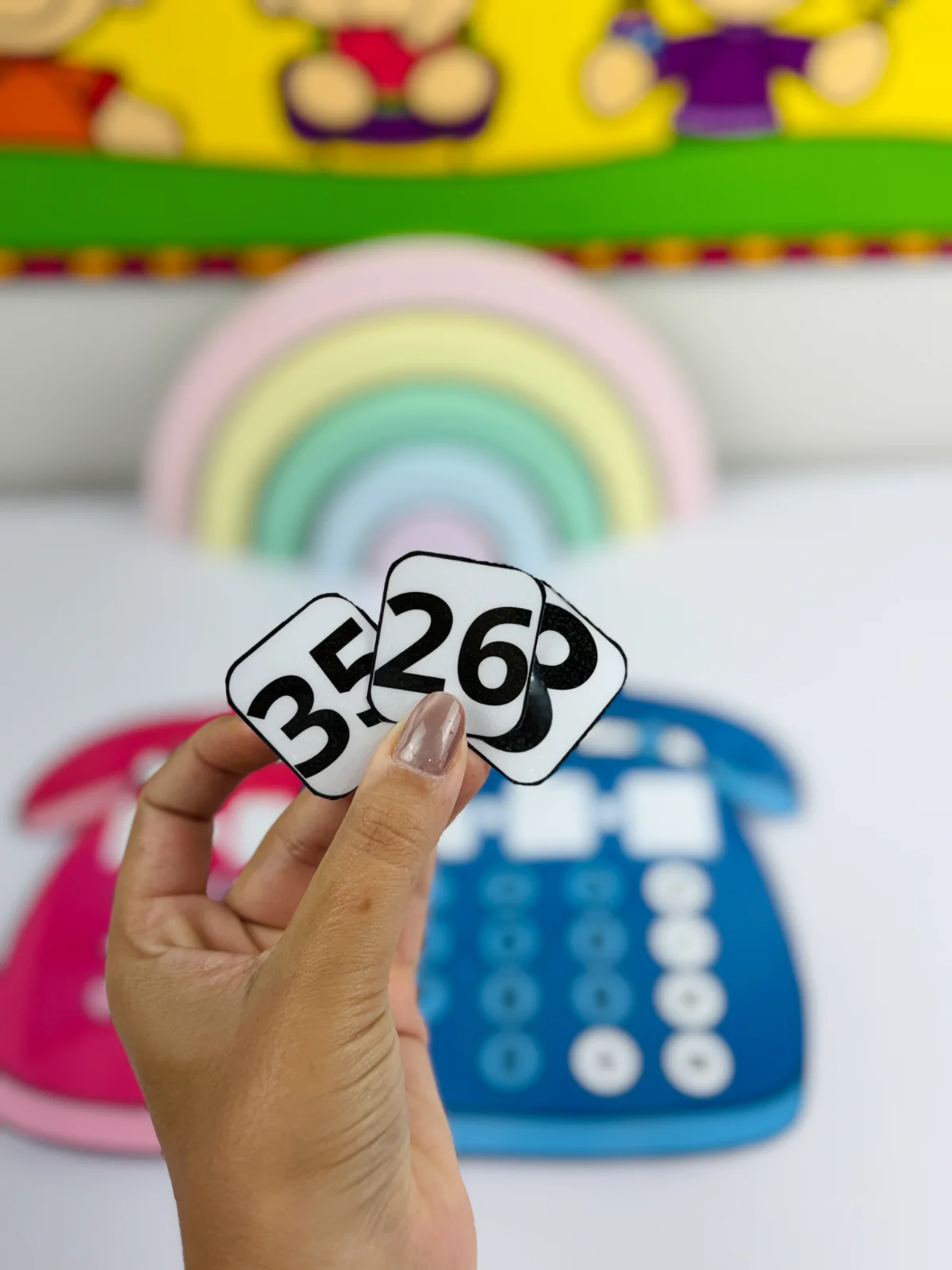 Telefone da Matemática - Recurso 4 Operações Matemáticas — amostra 6: Aprenda matemática de forma divertida Telefone da Matemática - Recurso 4 Operações Matemáticas — amostra 6: Aprenda matemática de forma divertida