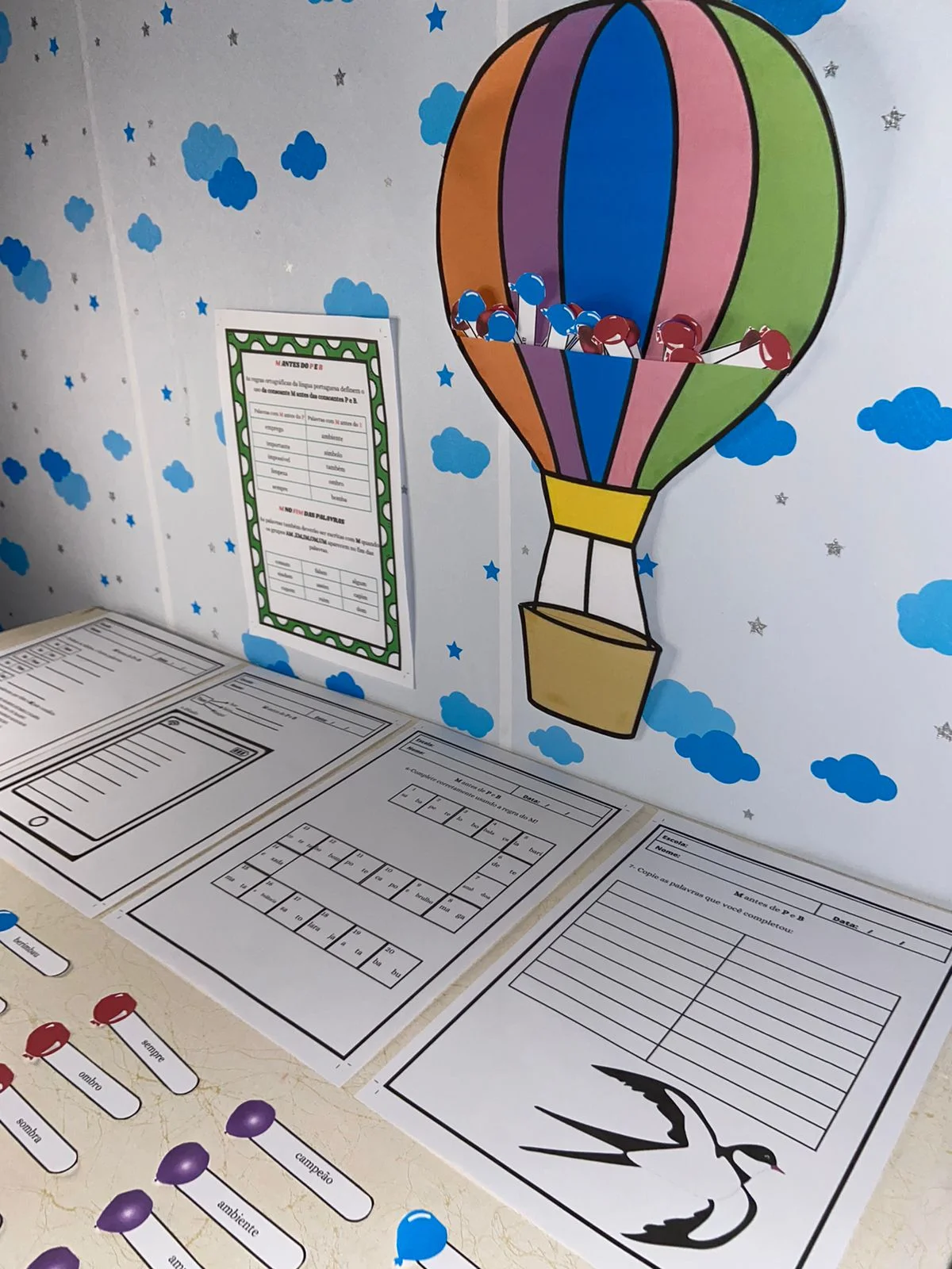 Trabalhando ortografia Atividades Ortográficas M antes de P E B — Alfabetização para 2º ano: Com o "M antes de P e B", os…