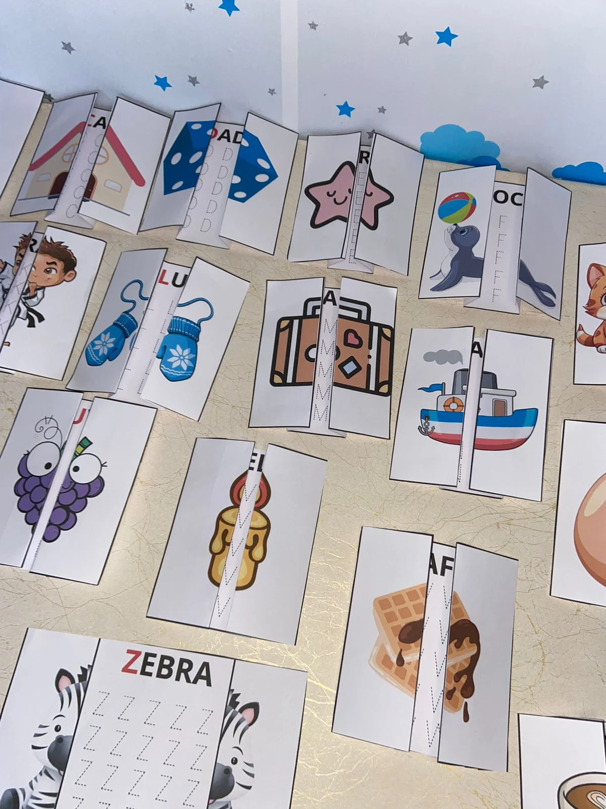 Traçado Animado do Alfabeto : Alfabeto Interativo — amostra 4: TRAÇADO ANIMADO DO ALFABETO ✏️ Torne o aprendizado das… Traçado Animado do Alfabeto : Alfabeto Interativo — amostra 4: TRAÇADO ANIMADO DO ALFABETO ✏️ Torne o aprendizado das…