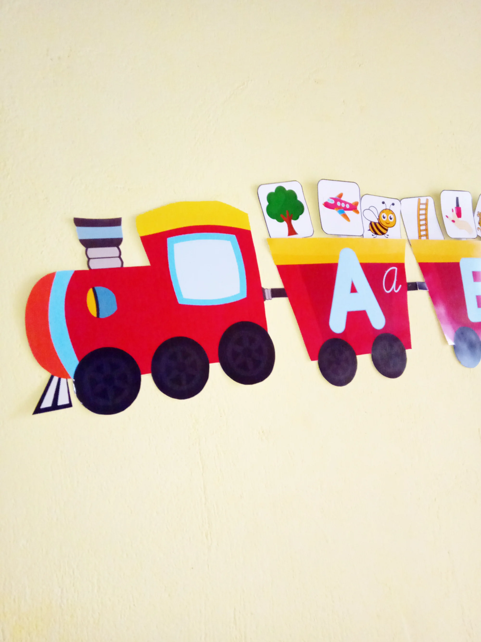 Trem das Vogais: Jogo Lúdico de Alfabetização e Educação Infantil — amostra 4: Formato e impressão