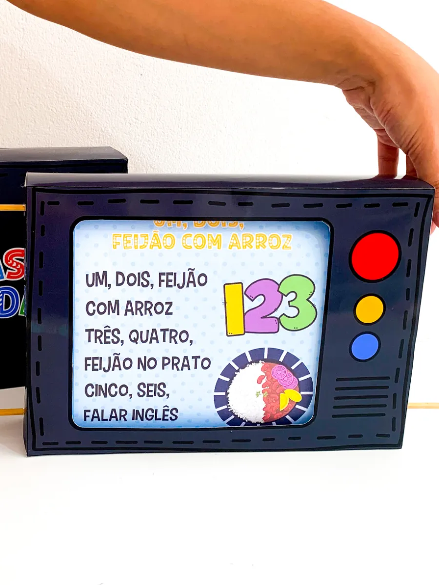 TV interativa com 26 parlendas para trabalhar leitura, oralidade, ritmo, memória e alfabetização de forma lúdica e…