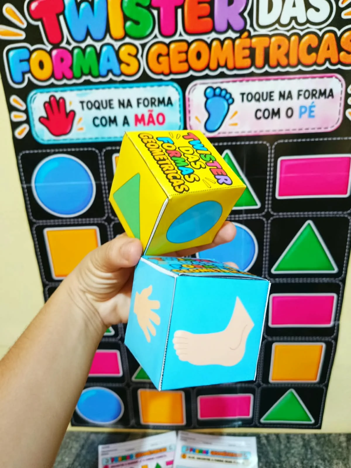 TWISTER DAS FORMAS GEOMÉTRICAS – JOGO PEDAGÓGICO ADAPTADO — amostra 1: Jogo lúdico e interativo, adaptado para crianças da…