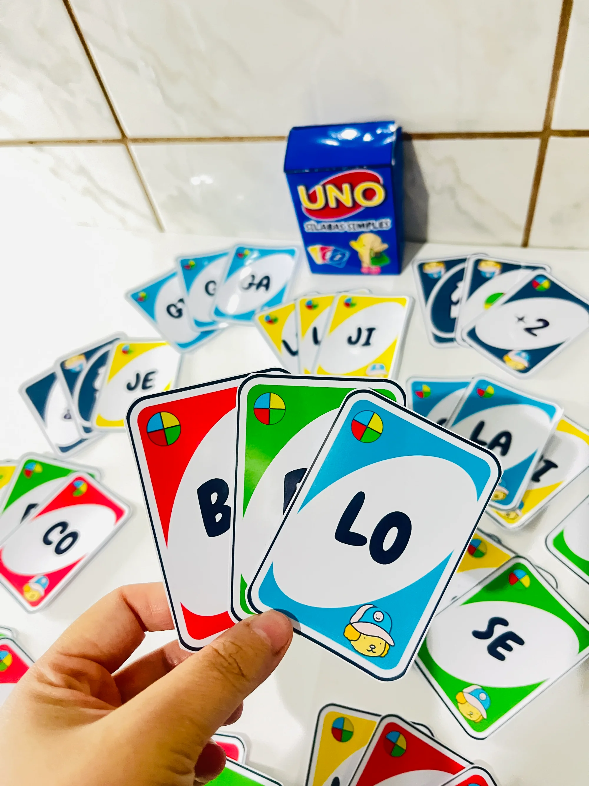 🃏✨ UNO DAS SÍLABAS – BOBBIE GOODS!- ALFABETIZAÇÃO INICIAL — amostra 5: Com o UNO DAS SÍLABAS – Bobbie Goods , seus alunos…
