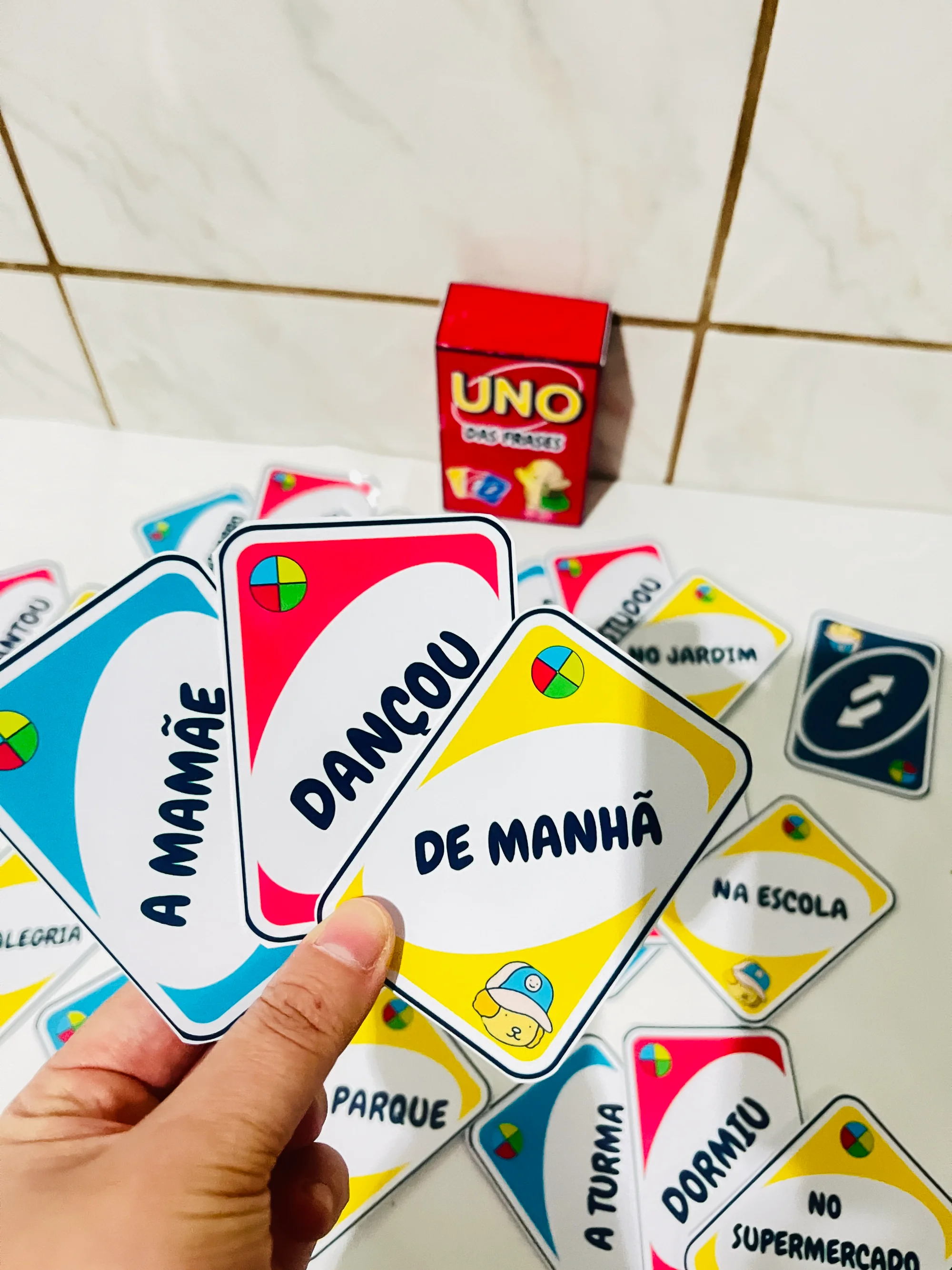 🎲📚 UNO DE FRASES – BOBBIE GOODS- ALFABETIZAÇÃO INICIAL — amostra 5: O UNO de Frases – Bobbie Goods transforma o momento…
