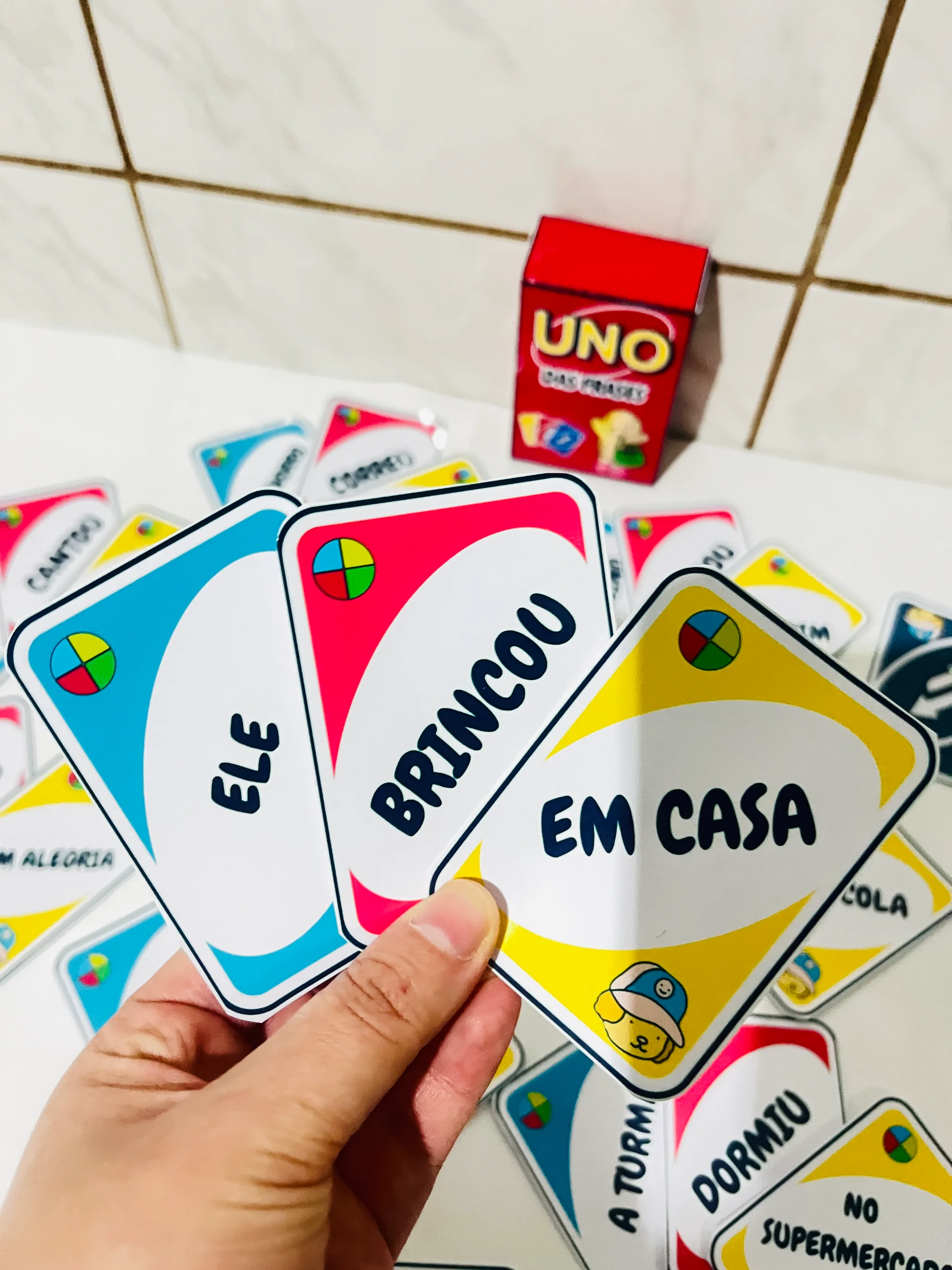 🎲📚 UNO DE FRASES – BOBBIE GOODS- ALFABETIZAÇÃO INICIAL — Alfabetização para Educação Infantil: O UNO de Frases – Bobbie…